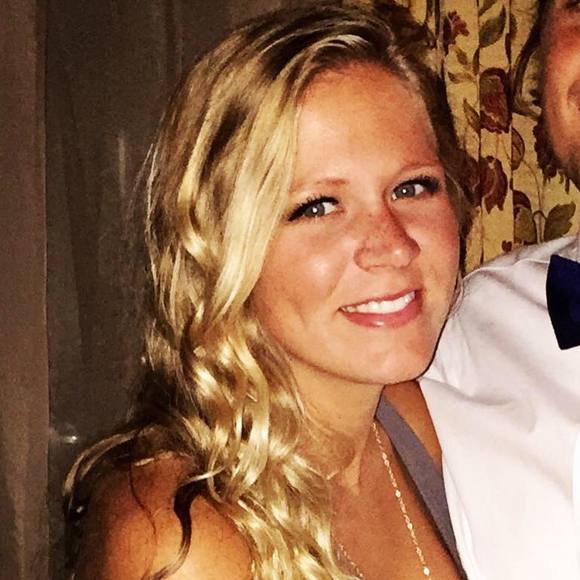 Meet your Posher, Victoria - Picture 1 of 1